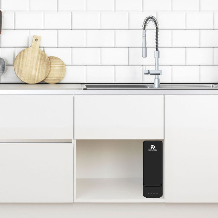 Hydro-1K Under Sink Tankless RO System With Hommix Savona Brushed Brass Pull-Out 3-Way Tap